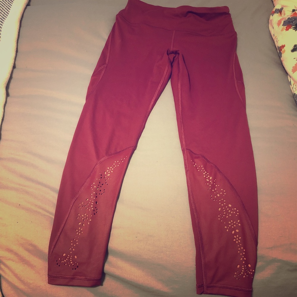 Victoria Secret Knock Out Leggings